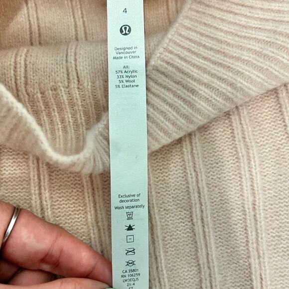 Lululemon Feather Pink Twin Rib Wool Blend Wide Mock Neck Sweater size 4 Cozy - Picture 3 of 9